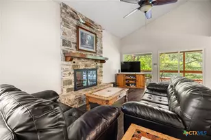 1540 Ponderosa Dr, New Braunfels, TX 78132 - Photo 7