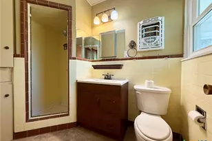 880 W Merriweather St, New Braunfels, TX 78130 - Photo 17