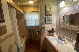 880 W Merriweather St, New Braunfels, TX 78130 - Photo 19