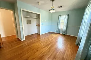 880 W Merriweather St, New Braunfels, TX 78130 - Photo 19