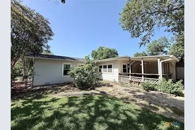 880 W Merriweather Street, New Braunfels, TX 78130 - Photo 29