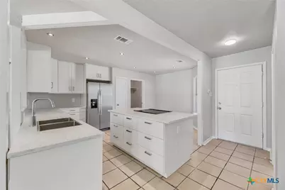 804 James Loop, Killeen, TX 76542 - Photo 9