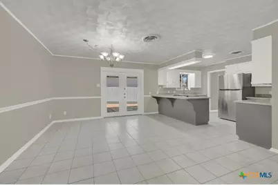 145 Bobolink Drive, New Braunfels, TX 78130 - Photo 7