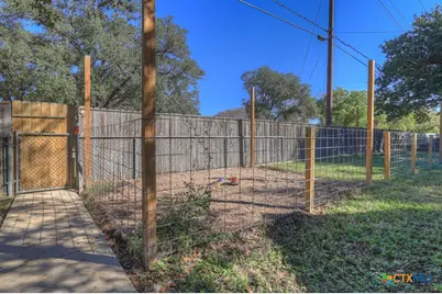 145 Bobolink Drive, New Braunfels, TX 78130 - Photo 33