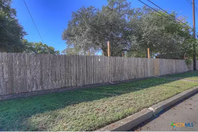 145 Bobolink Drive, New Braunfels, TX 78130 - Photo 37