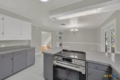 145 Bobolink Drive, New Braunfels, TX 78130 - Photo 11