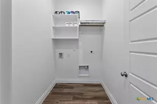 3136 Coral Way, Seguin, TX 78155 - Photo 15