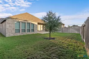 3136 Coral Way, Seguin, TX 78155 - Photo 29