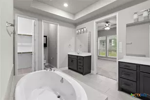 3136 Coral Way, Seguin, TX 78155 - Photo 3