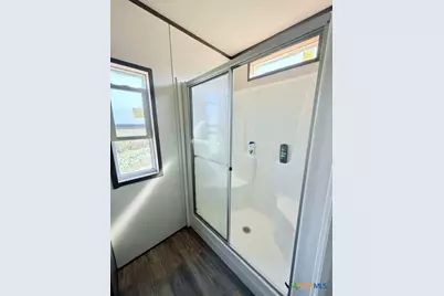 105 Lakeview Drive, Burnet, TX 78611 - Photo 13