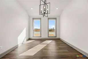 100 Hillside Ln, Lampasas, TX 76550 - Photo 17