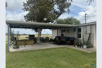 1045 Arnold Road, Victoria, TX 77905 - Photo 17