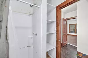 617 N College St, Gonzales, TX 78629 - Photo 19