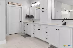 13428 Knob Hill Rd, Rogers, TX 76569 - Photo 21