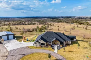 13428 Knob Hill Rd, Rogers, TX 76569 - Photo 33