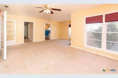 606 N 13th Street, Temple, TX 76501 - Photo 3