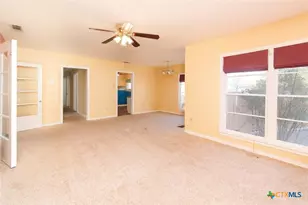 606 N 13th St, Temple, TX 76501 - Photo 3