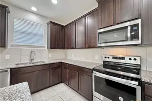 320 La Escalera Dr, Leander, TX 78641 - Photo 13