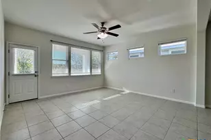 320 La Escalera Dr, Leander, TX 78641 - Photo 17