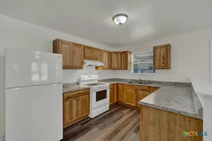 801 Johns St, San Marcos, TX 78666 - Photo 11