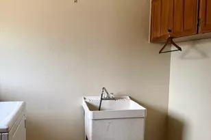 1301 Fieldcrest, New Braunfels, TX 78130 - Photo 9