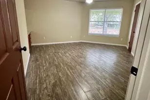 1301 Fieldcrest, New Braunfels, TX 78130 - Photo 11