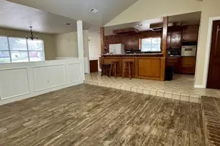 1301 Fieldcrest, New Braunfels, TX 78130 - Photo 5