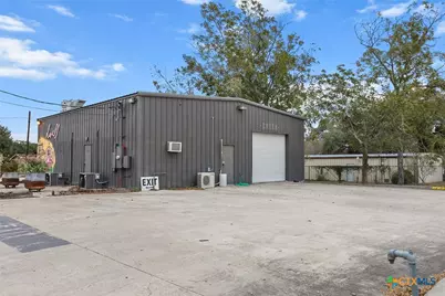 105 W Pearl Street, Goliad, TX 77963 - Photo 7