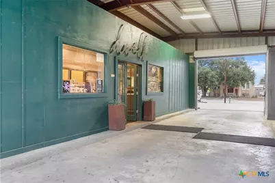 105 W Pearl Street, Goliad, TX 77963 - Photo 15