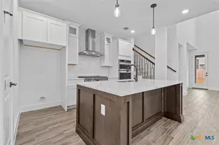 8424 Red Bottle Brush Rd, Lago Vista, TX 78645 - Photo 19