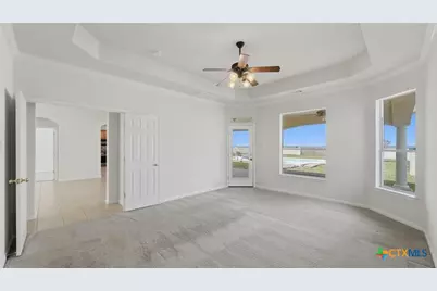 15620 Harry Lind Road, Elgin, TX 78621 - Photo 13