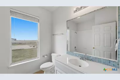 15620 Harry Lind Road, Elgin, TX 78621 - Photo 29