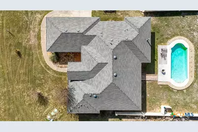 15620 Harry Lind Road, Elgin, TX 78621 - Photo 37