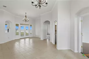 15620 Harry Lind Rd, Elgin, TX 78621 - Photo 13