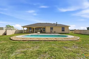 15620 Harry Lind Rd, Elgin, TX 78621 - Photo 37