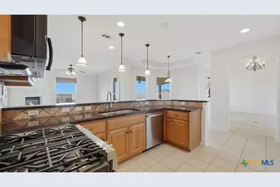 15620 Harry Lind Road, Elgin, TX 78621 - Photo 21