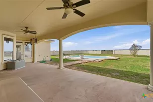 15620 Harry Lind Rd, Elgin, TX 78621 - Photo 33