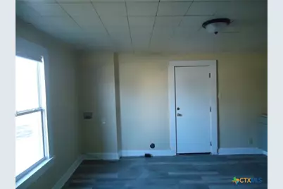 1101 S 33rd Street, Temple, TX 76504 - Photo 3