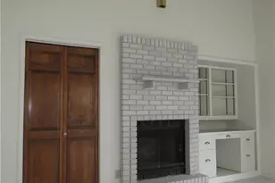 1133 Ashby St, Seguin, TX 78155 - Photo 3