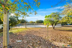 8417 Echo Creek Ln, San Antonio, TX 78240 - Photo 25