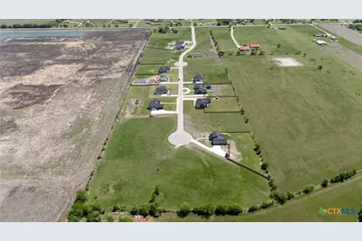 8185 Evenfall Lane, Temple, TX 76501 - Photo 3