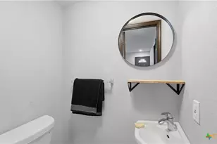 431 N Milam St, Seguin, TX 78155 - Photo 19