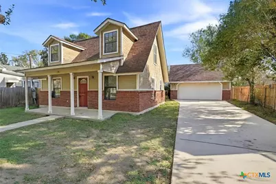 431 N Milam Street, Seguin, TX 78155 - Photo 29
