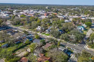 431 N Milam St, Seguin, TX 78155 - Photo 27