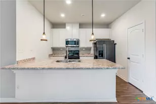 1999 Wind Chime Wy, New Braunfels, TX 78130 - Photo 11