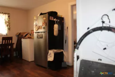 233 Indiana Street, Bloomington, TX 77951 - Photo 5