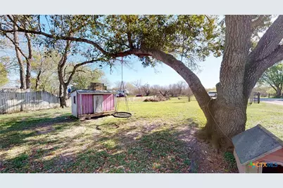 612 McCormick Drive, Victoria, TX 77904 - Photo 33