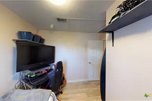 612 Mccormick Dr, Victoria, TX 77904 - Photo 9