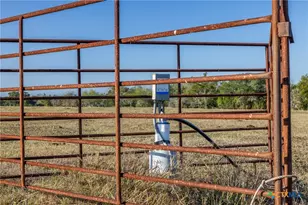 3012 US Hwy 77, Hallettsville, TX 77964 - Photo 23