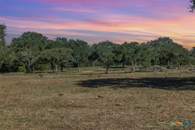 3012 US Highway 77, Hallettsville, TX 77964 - Photo 3